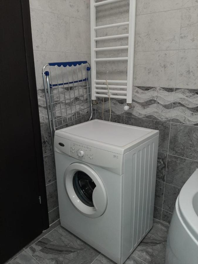 Luxury Daniel Militari * Rosu